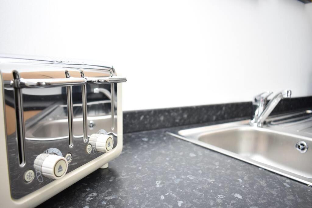Modern & Bright 1 Bed For 4 Close To City Centre! EDI Eksteriør bilde